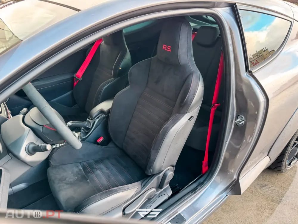 Renault Mégane Coupe 2.0 T RS