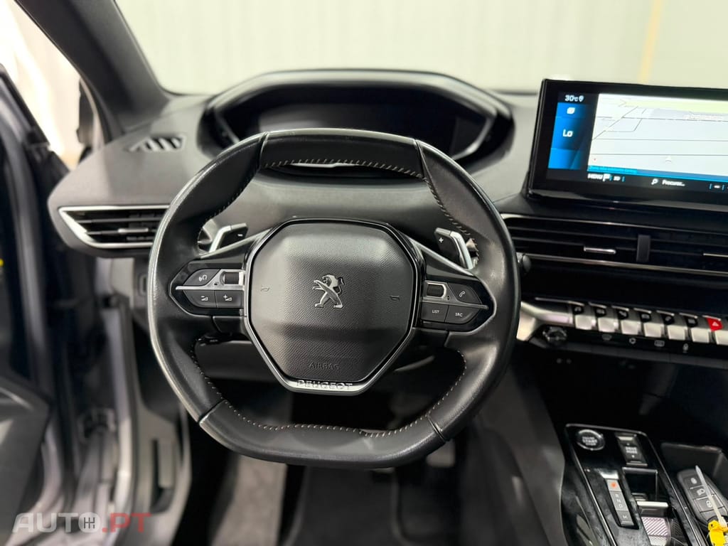 Peugeot 3008 1.5 BlueHDi Active Pack EAT8