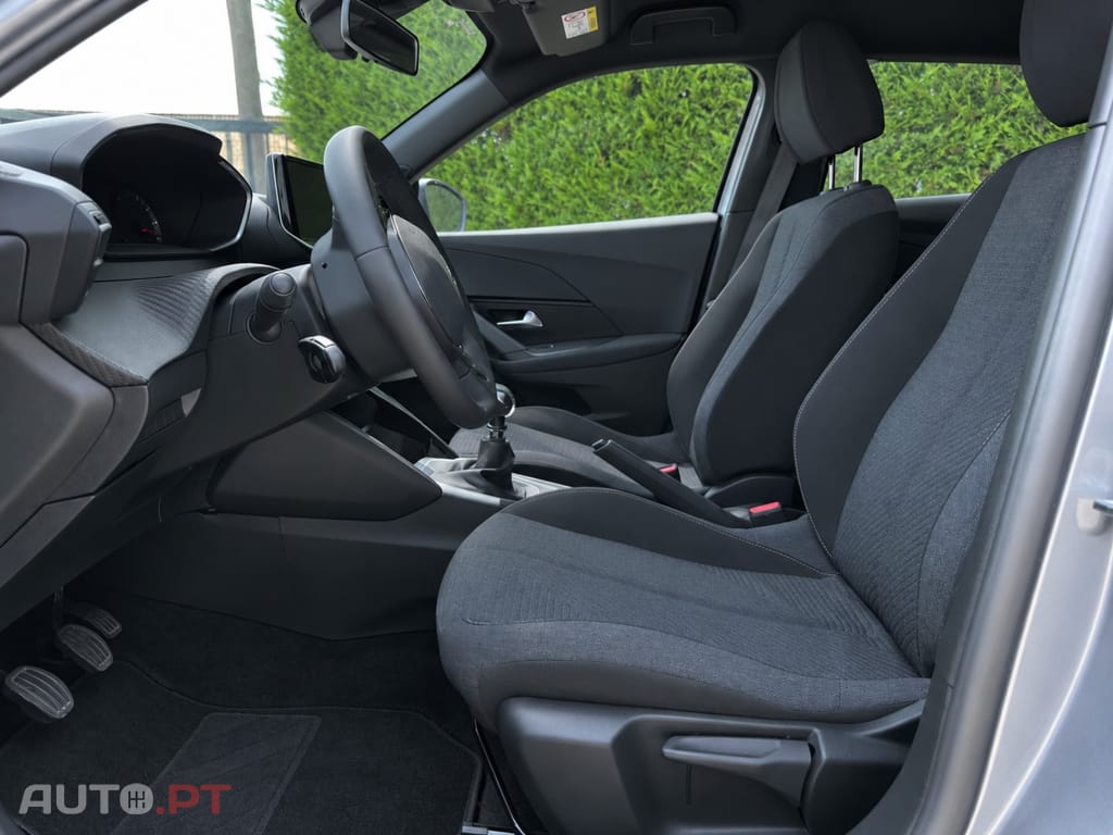 Peugeot 2008 1.2 PureTech Style