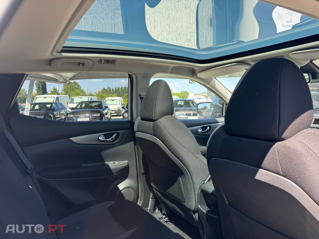 Nissan Qashqai 1.2 DIG-T N-Connecta
