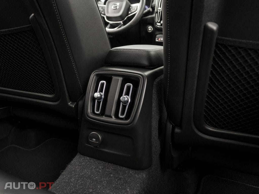 Volvo XC40 1.5 T5 PHEV R-Design