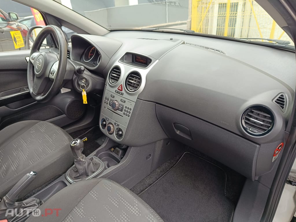 Opel Corsa 1.2 City FlexFuel