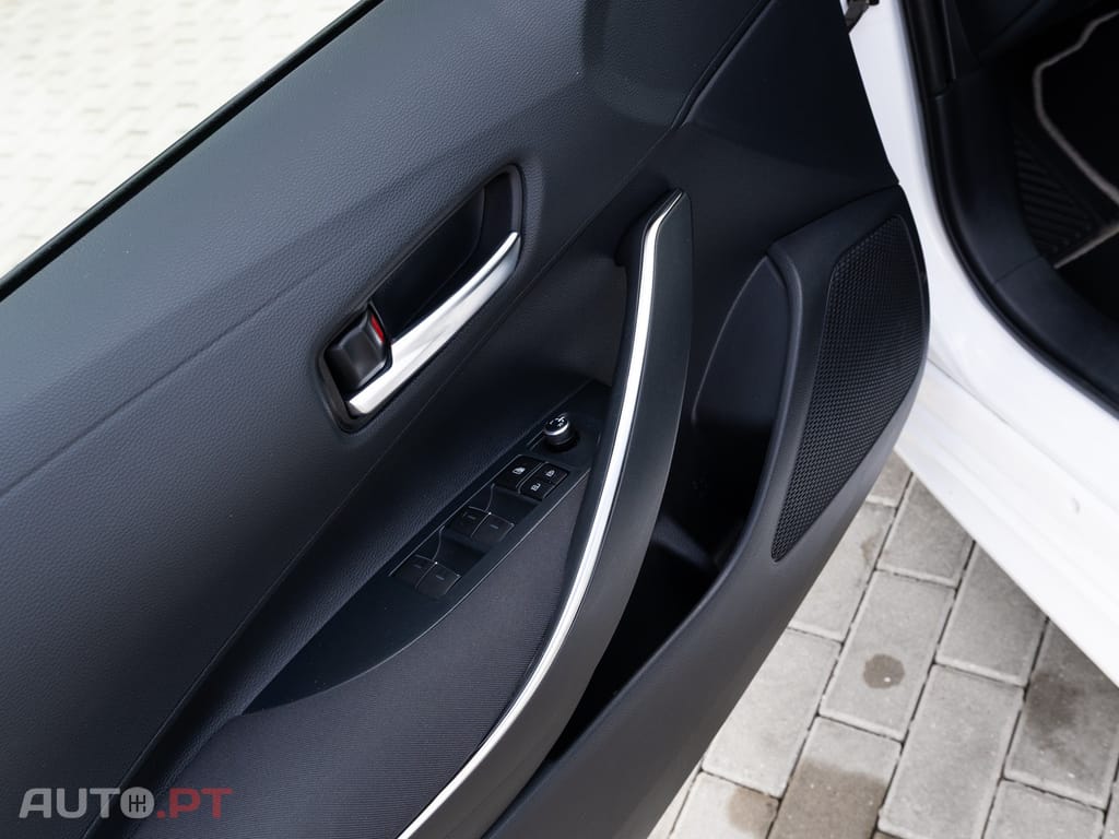 Toyota Corolla 1.8 Hybrid Comfort