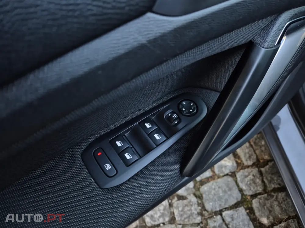 Peugeot 308 SW 1.5 BlueHDi Allure EAT8