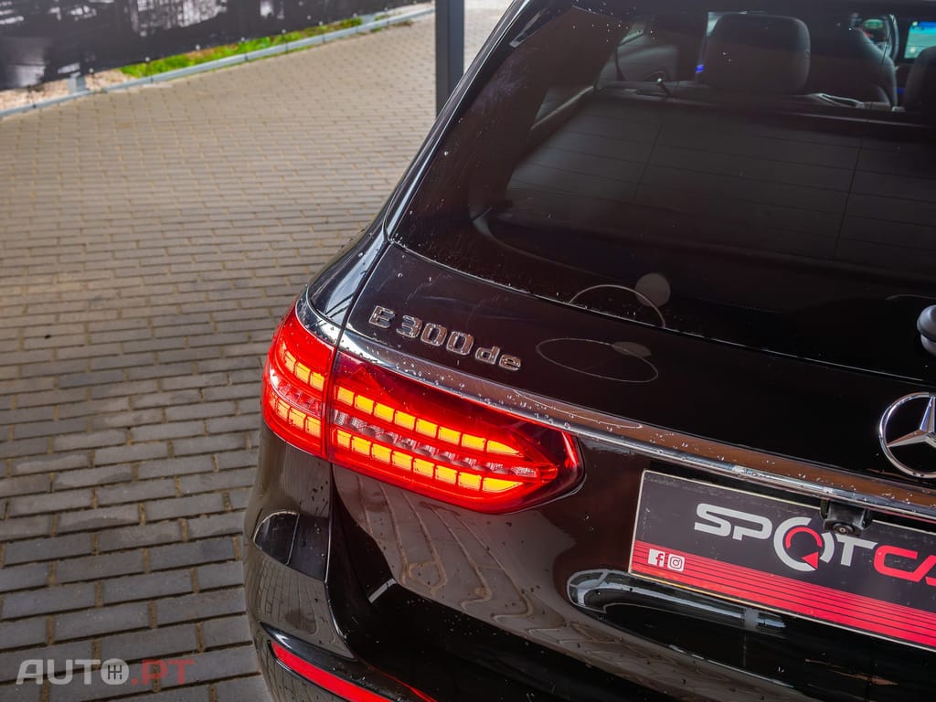 Mercedes-Benz E 300 de AMG Line