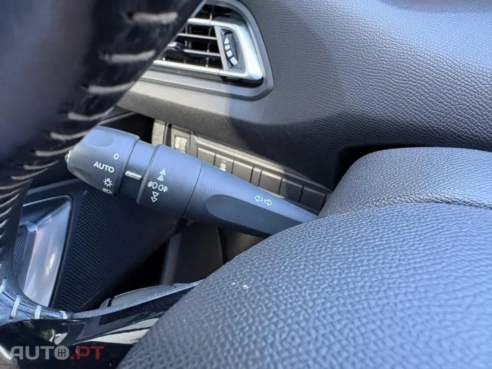 Peugeot 308 SW 1.5 BlueHDi Allure
