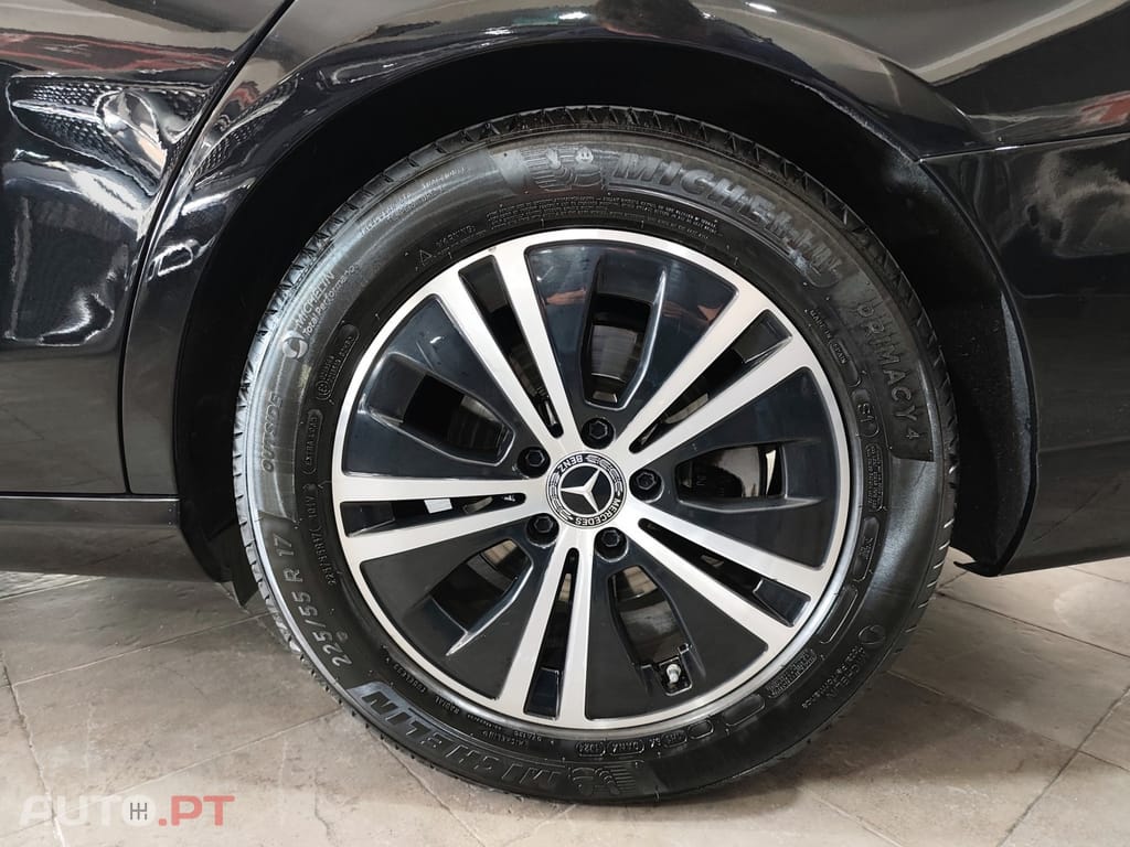 Mercedes-Benz E 220 D Avantgarde