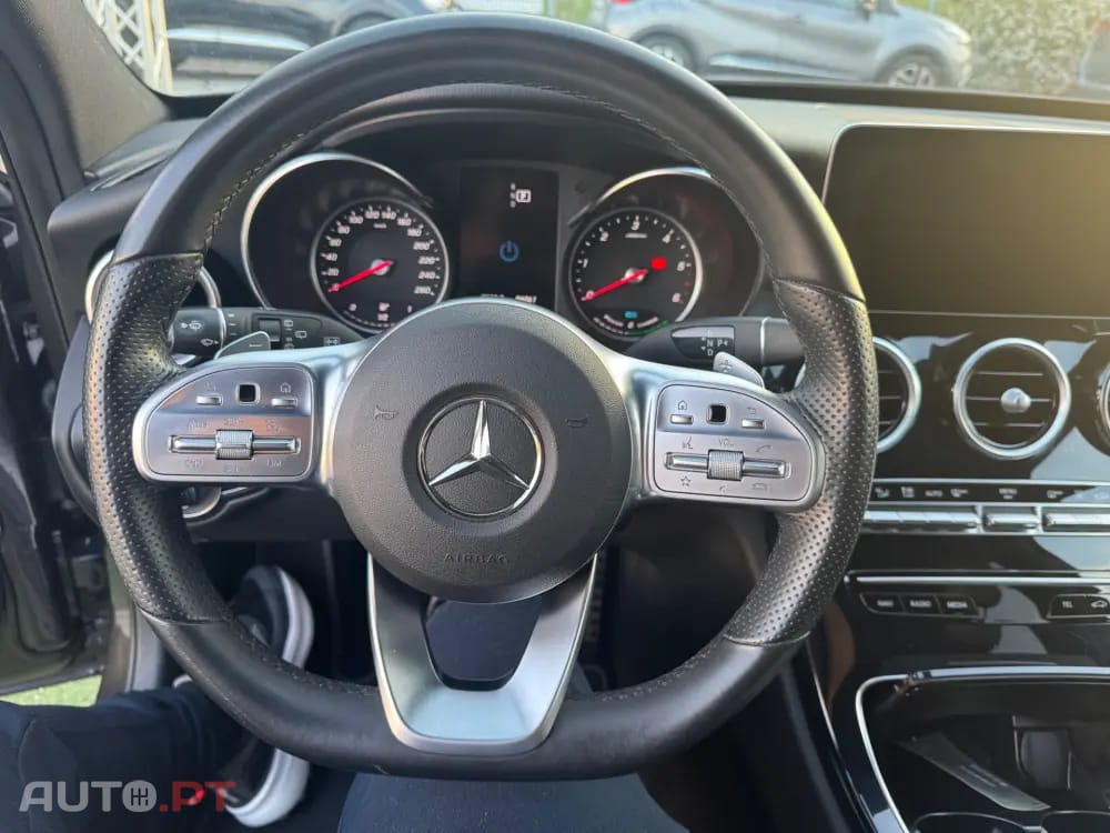 Mercedes-Benz C 300 de AMG Line