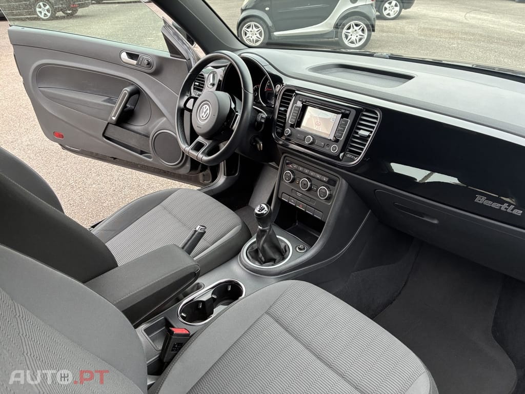 Volkswagen New Beetle 1.2 TSI