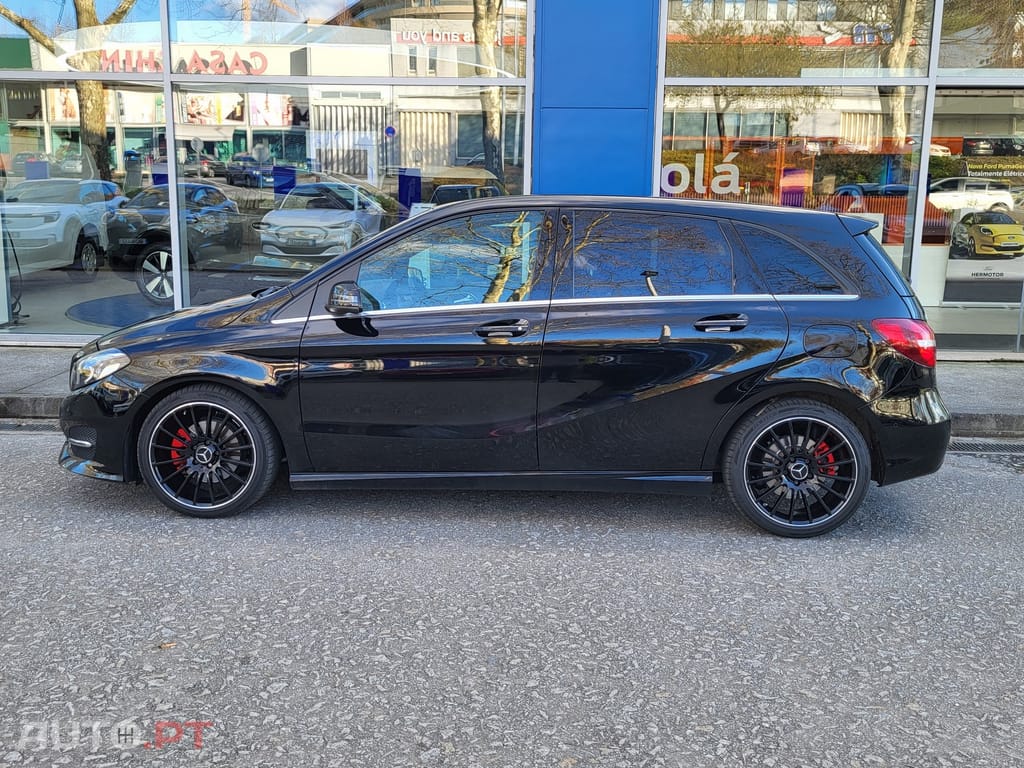 Mercedes-Benz B 220 d Style