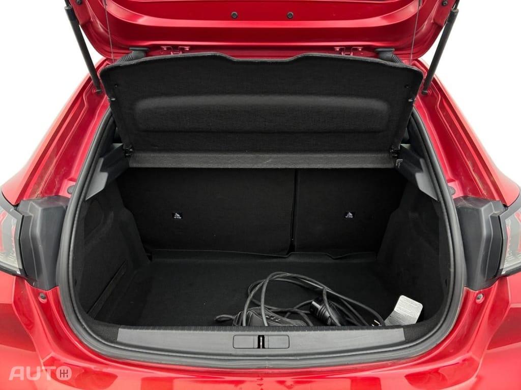 Peugeot E-208 50 kWh Allure