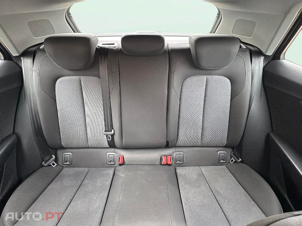 Audi Q2 30 TDI S tronic