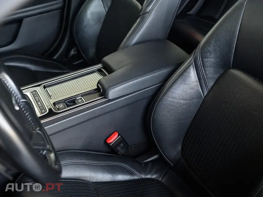 Jaguar XF 2.0 D R-Sport Aut.