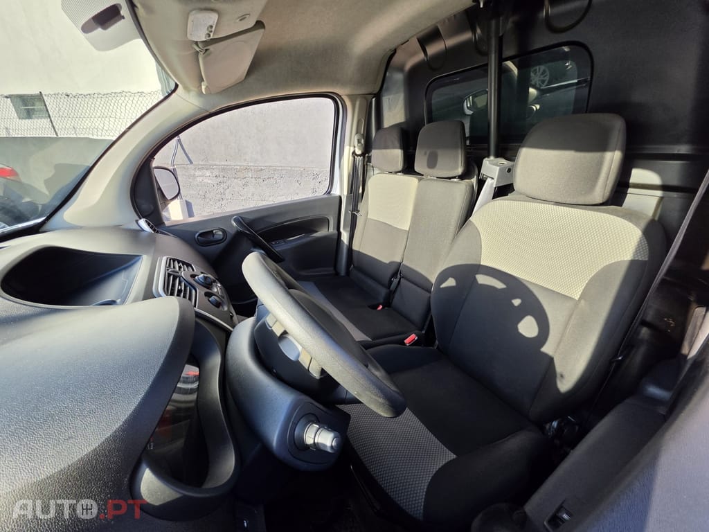 Renault Kangoo 1.5 dCi Maxi Business S/S 3L