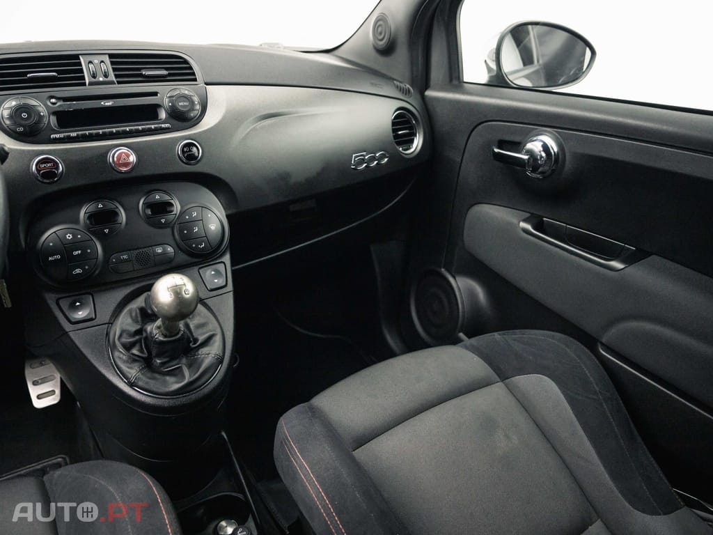 Abarth 595 SCUDERIA ITALIA