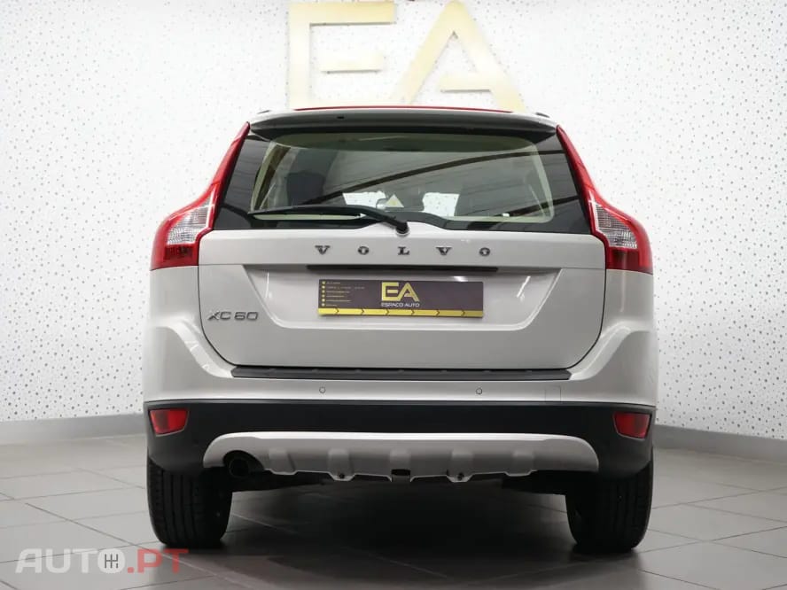 Volvo XC60 2.0 D3 Summum Geartronic