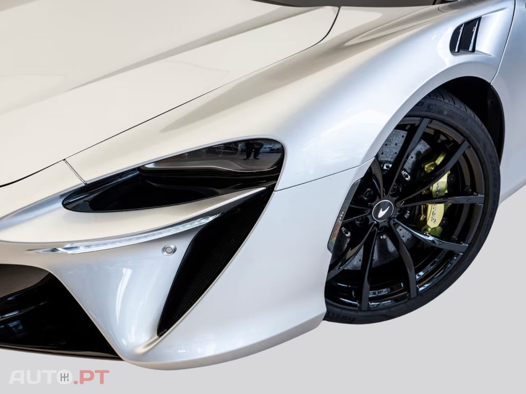 McLaren Artura I.V.A DEDUTIVEL Coupe