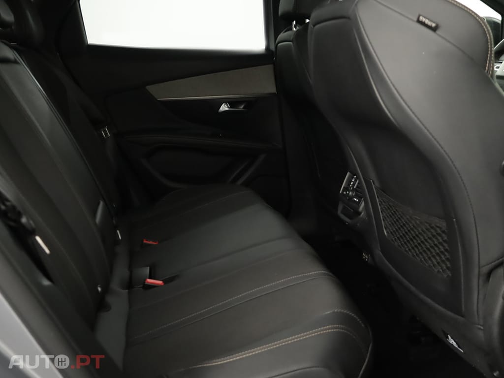 Peugeot 3008 3008 1.2 Hybrid Allure Pack e-DCS6