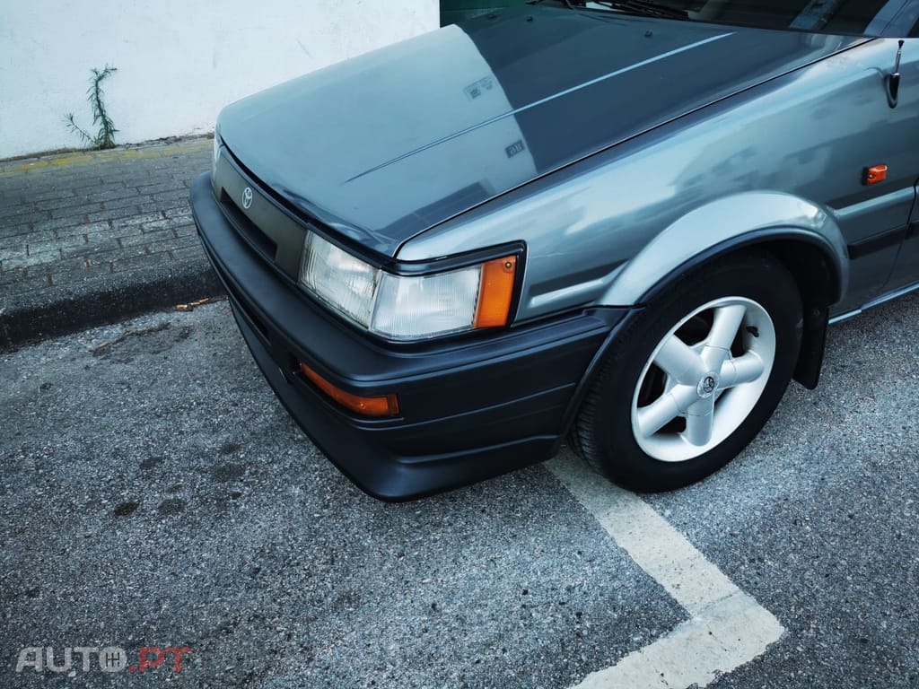 Toyota Corolla AE86 Levin