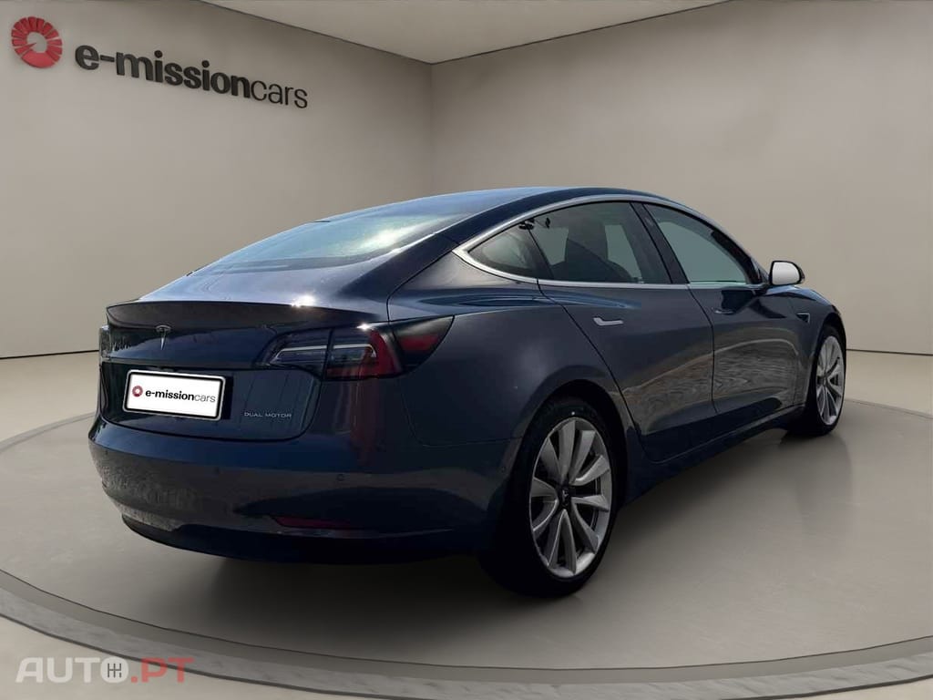 Tesla Model 3 Long Range AWD Dual Motor