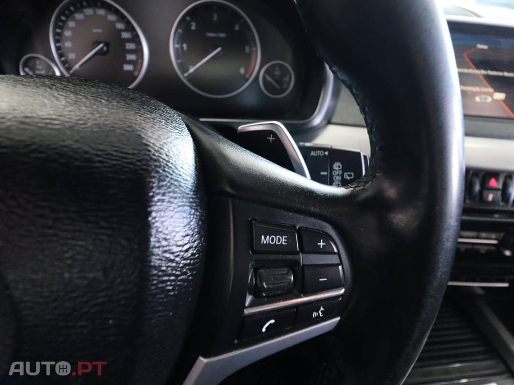 BMW X5 25 d sDrive Comfort 7L