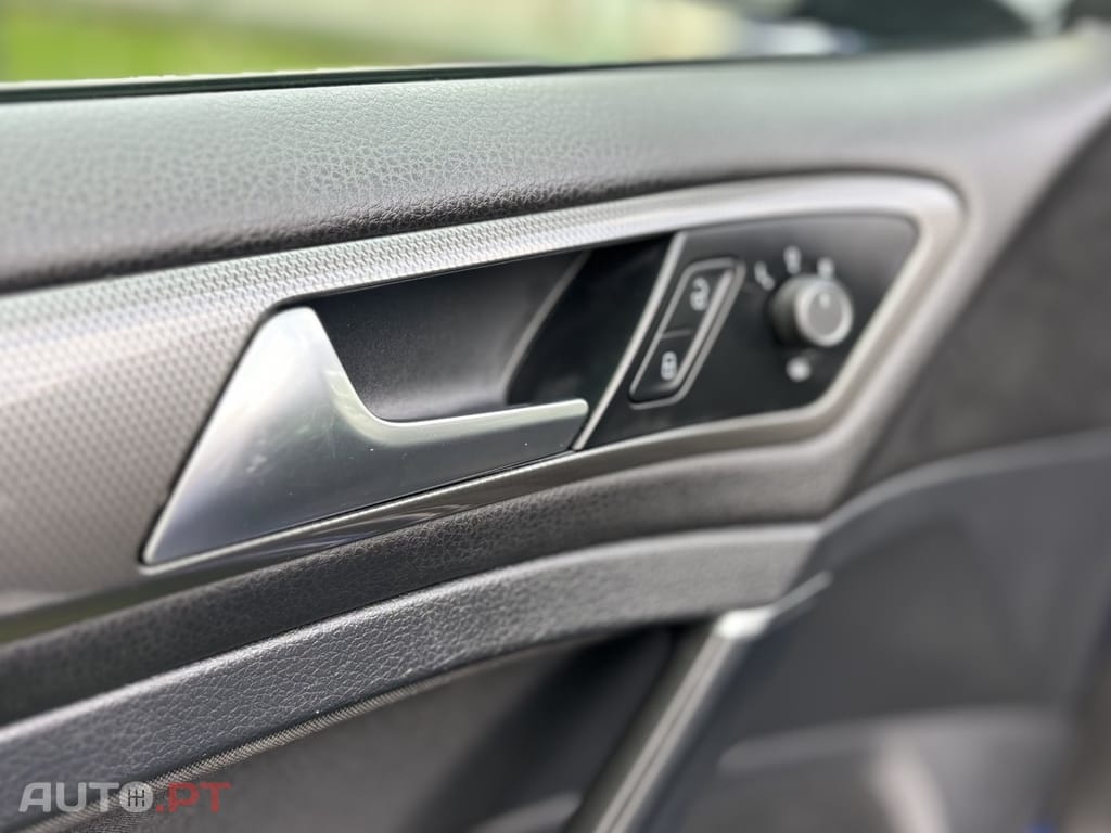 Volkswagen Golf 1.6 TDI Join