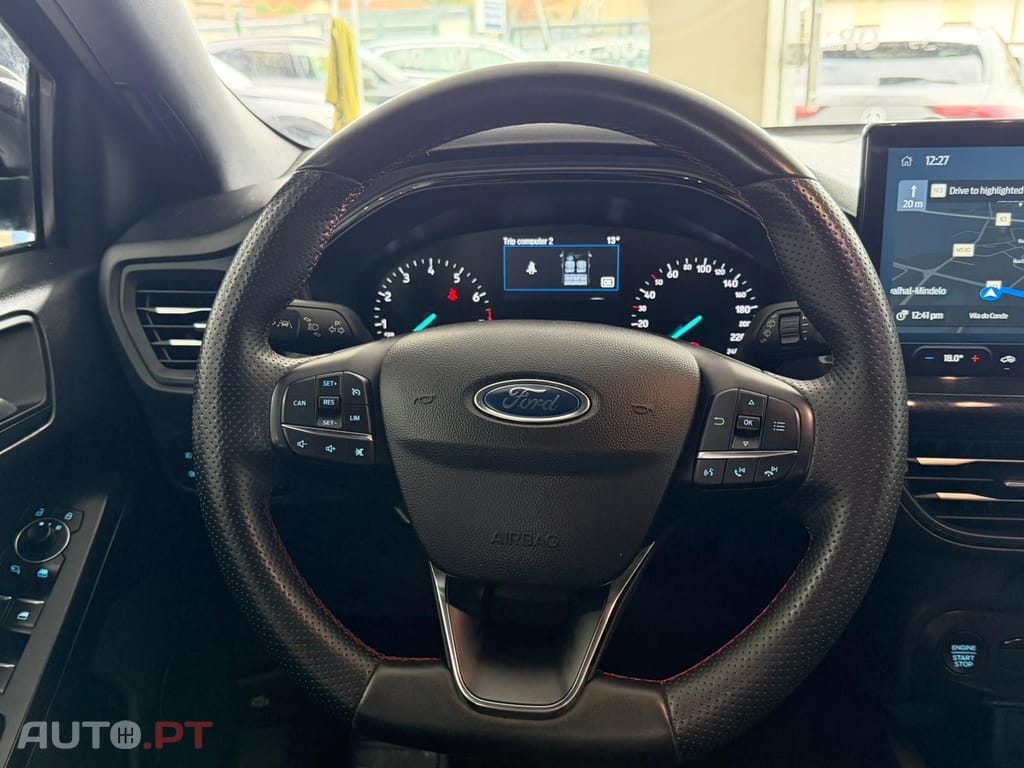 Ford Focus 1.0 EcoBoost MHEV ST-Line