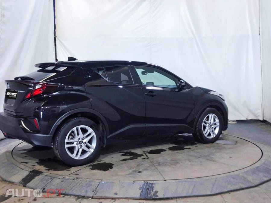 Toyota C-HR 1.8 Hybrid Dynamic Business