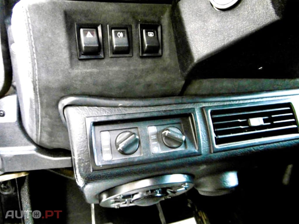 Land Rover Defender 110 2.5 Td5 122 cv 9 Lugares -Peça Rara