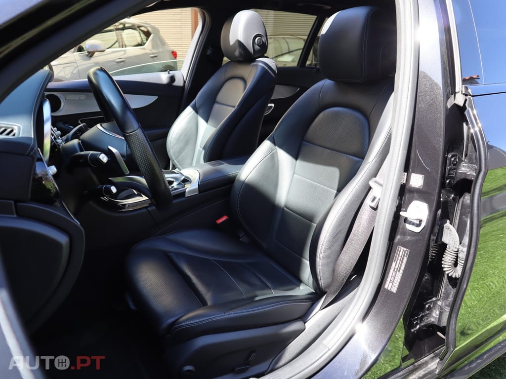 Mercedes-Benz C 220 d Station 9G-TRONIC AMG Line