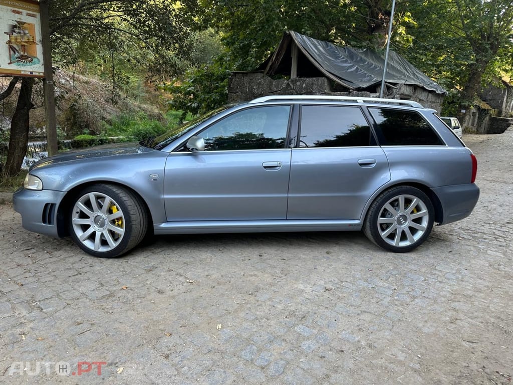 Audi RS4 2.7 V6 quattro