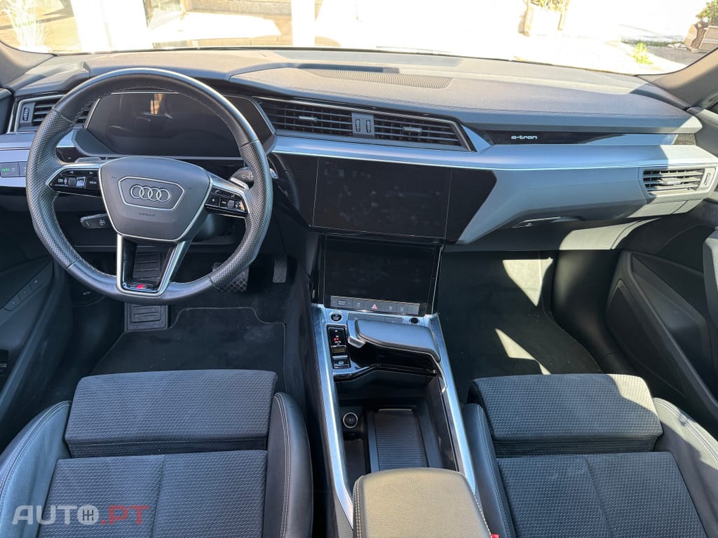 Audi E-Tron 55 quattro S line