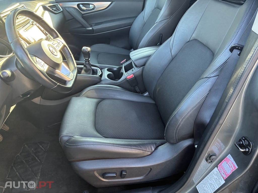 Nissan Qashqai 1.2 DIG-T Tekna 19 Pele RS