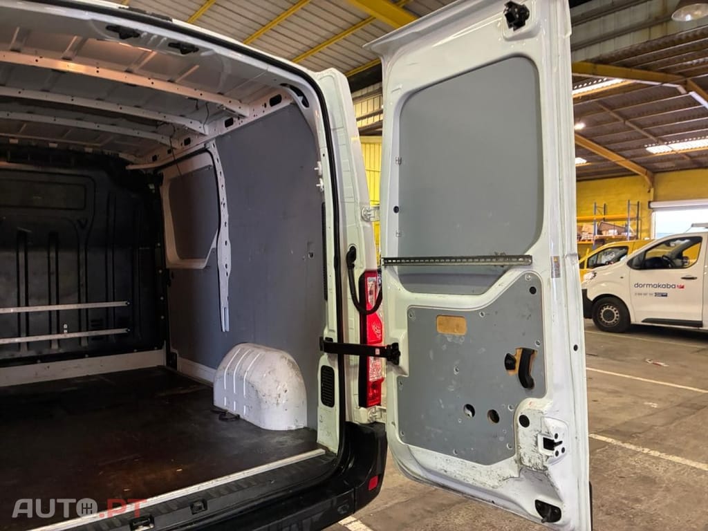 Renault Master 2.3 dCi L1H1 3.3T Grand Confort