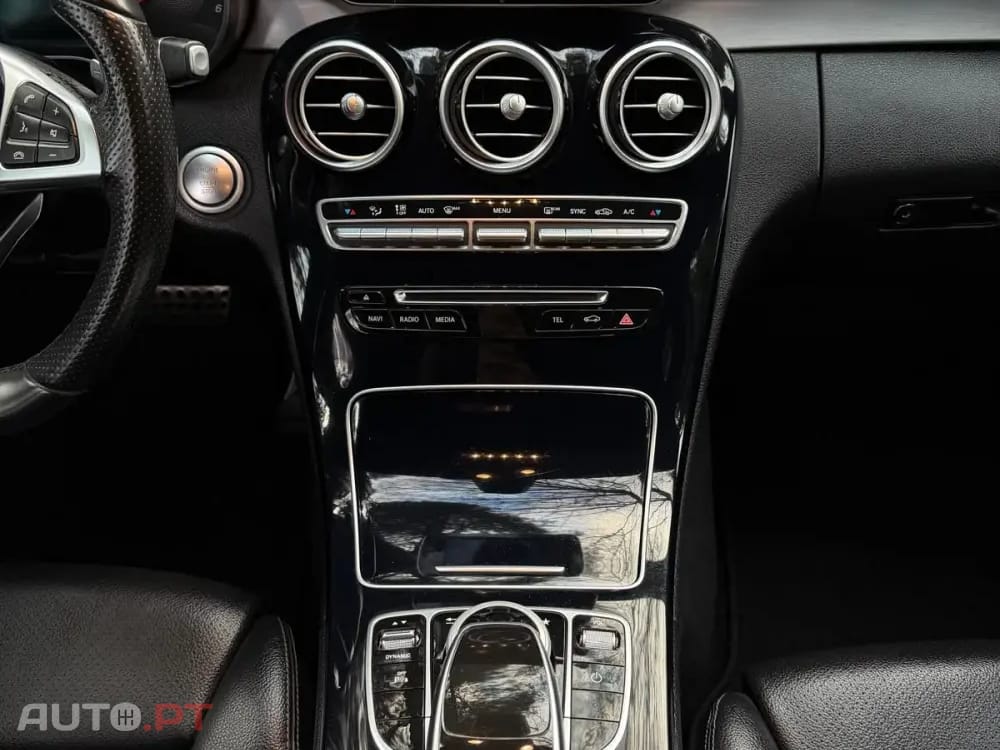 Mercedes-Benz C 300 h AMG Line
