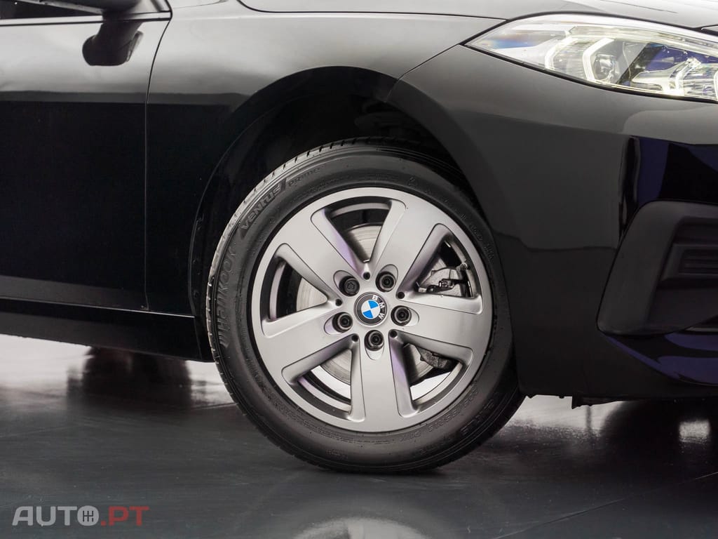 BMW 216 d Advantage