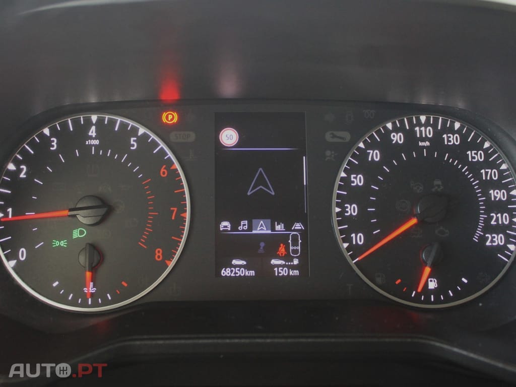 Renault Clio TCe 100 BUSINESS EDITION