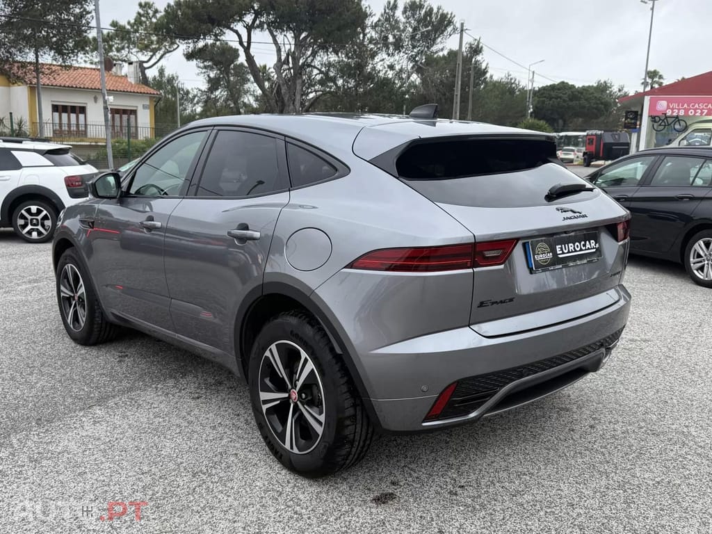 Jaguar E-Pace 1.5 P300e R-Dynamic SE AWD Aut. — fotografia 6