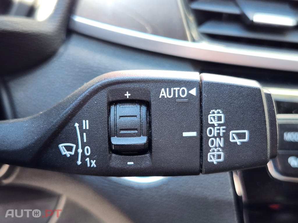 BMW X1 16 d sDrive Auto Line Sport