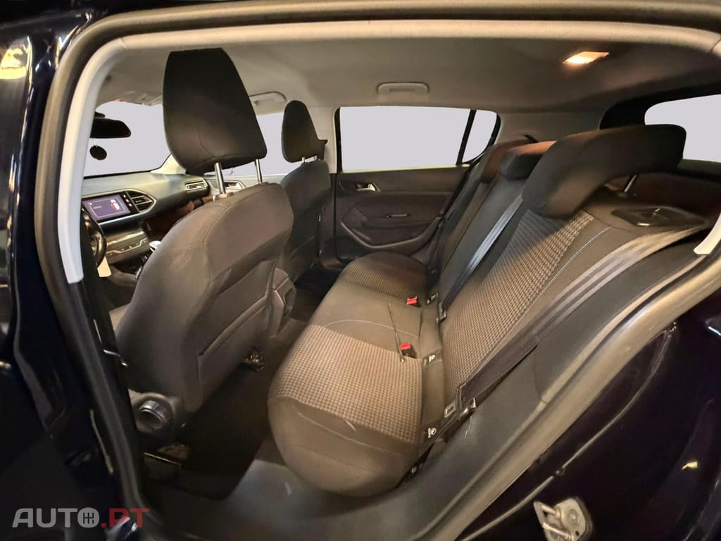 Peugeot 308 1.2 PureTech Style