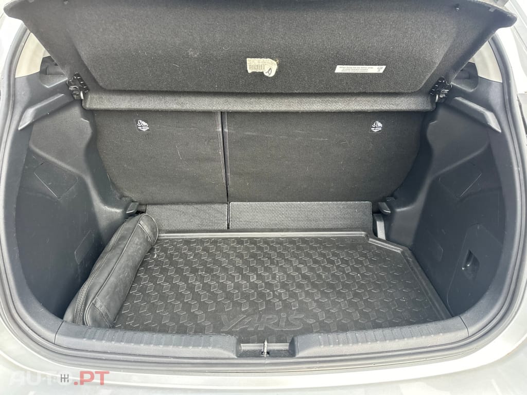 Toyota Yaris 1.5 hybrid