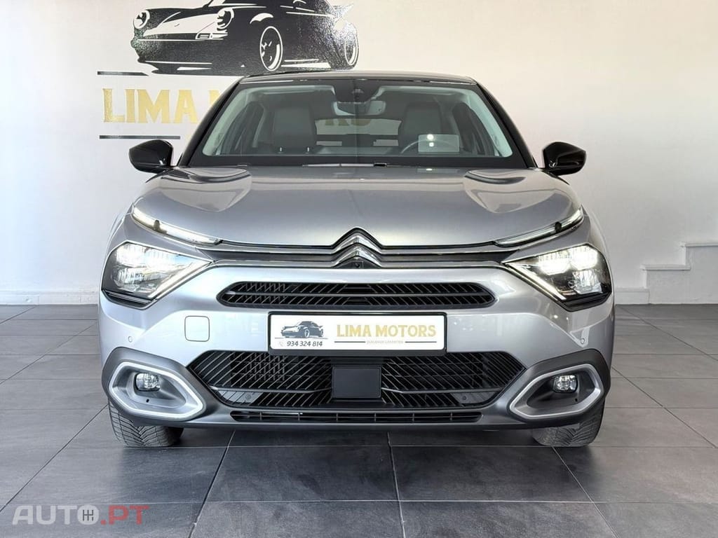 Citroen C4 1.2 PureTech Max EAT8