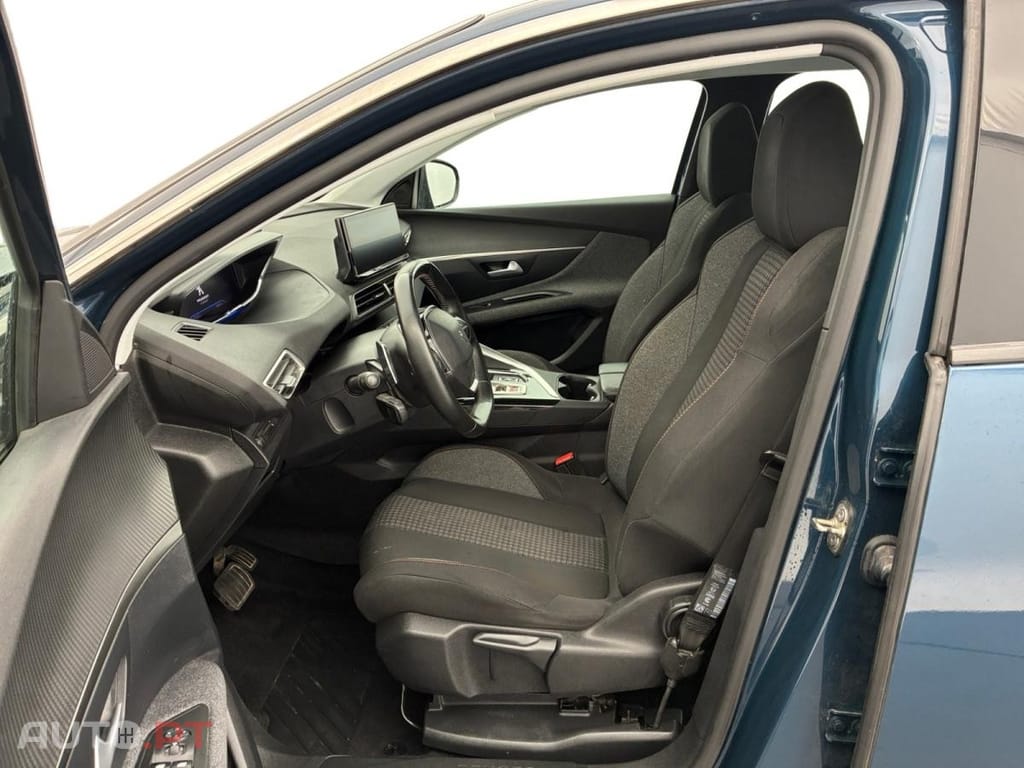 Peugeot 3008 1.2 PureTech Active Pack EAT8