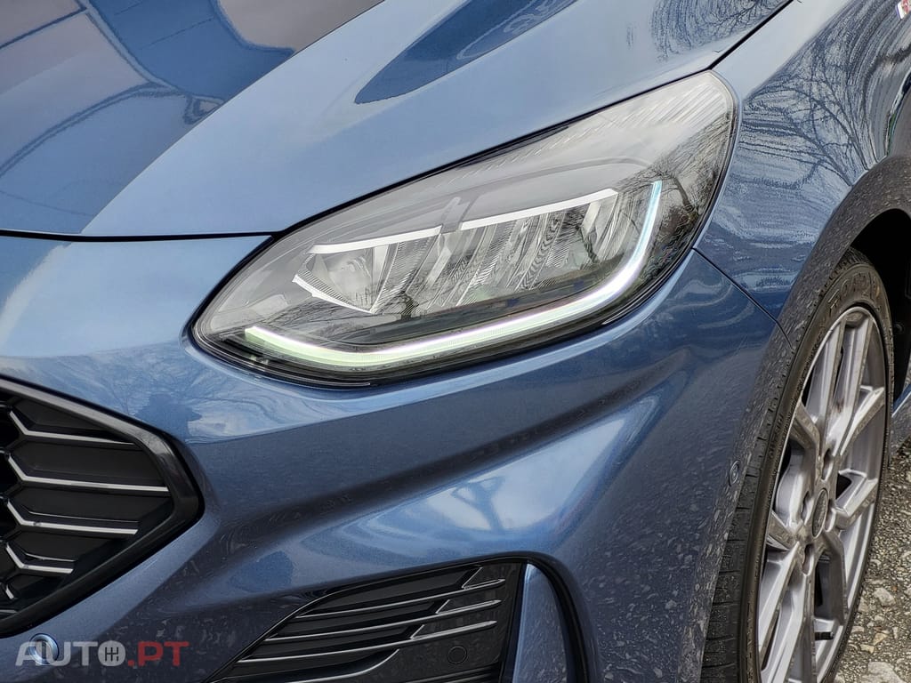 Ford Fiesta 1.0 EcoBoost MHEV ST-Line
