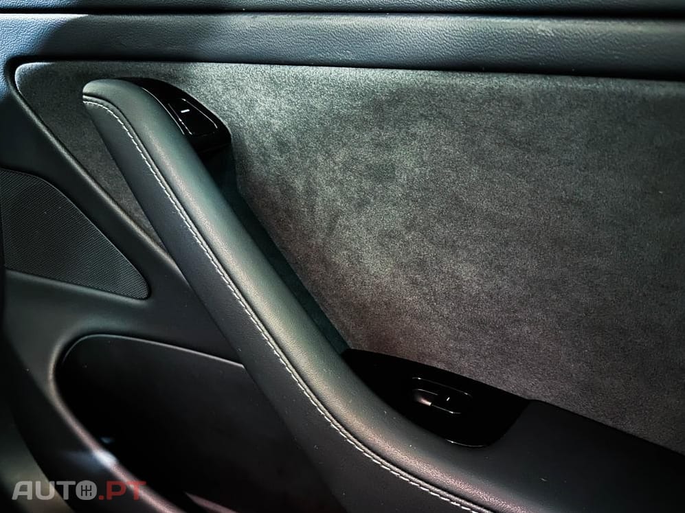 Tesla Model 3 Long-Range Dual Motor AWD