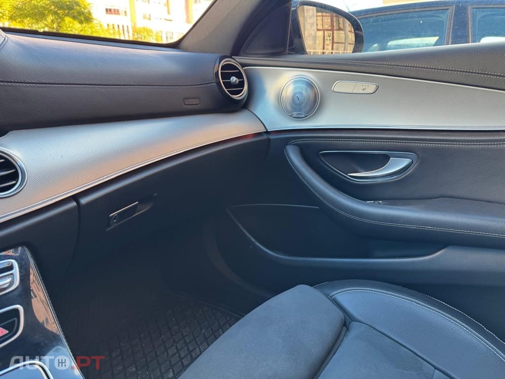 Mercedes-Benz E 220 d AMG Line