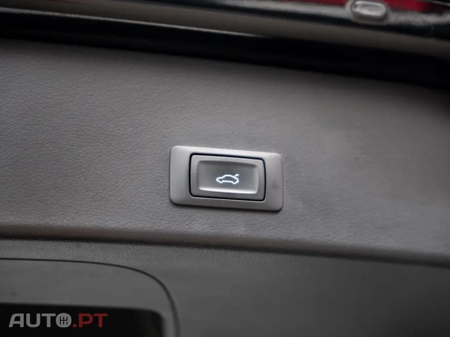 Audi A6 Avant 2.0 TDi S tronic