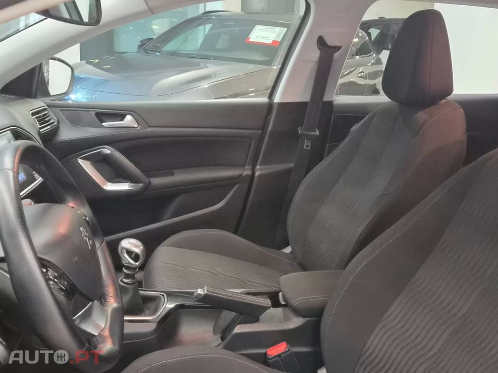 Peugeot 308 SW 1.6 BLUEHDI ACCESS