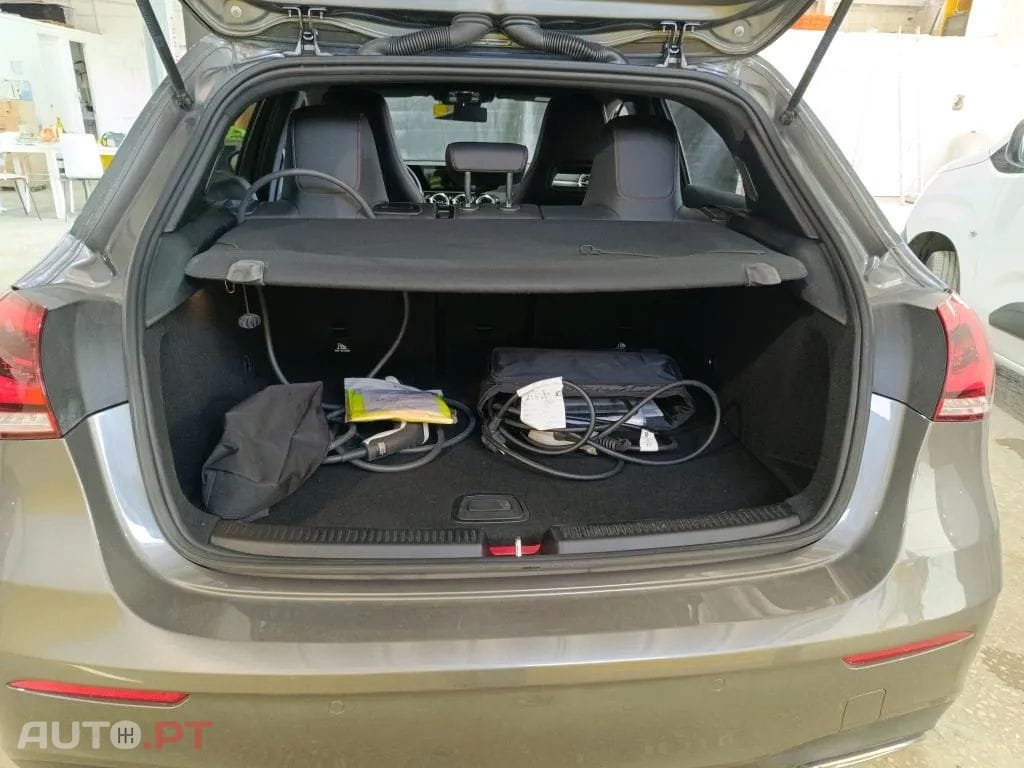Mercedes-Benz A 250 e Style Plus