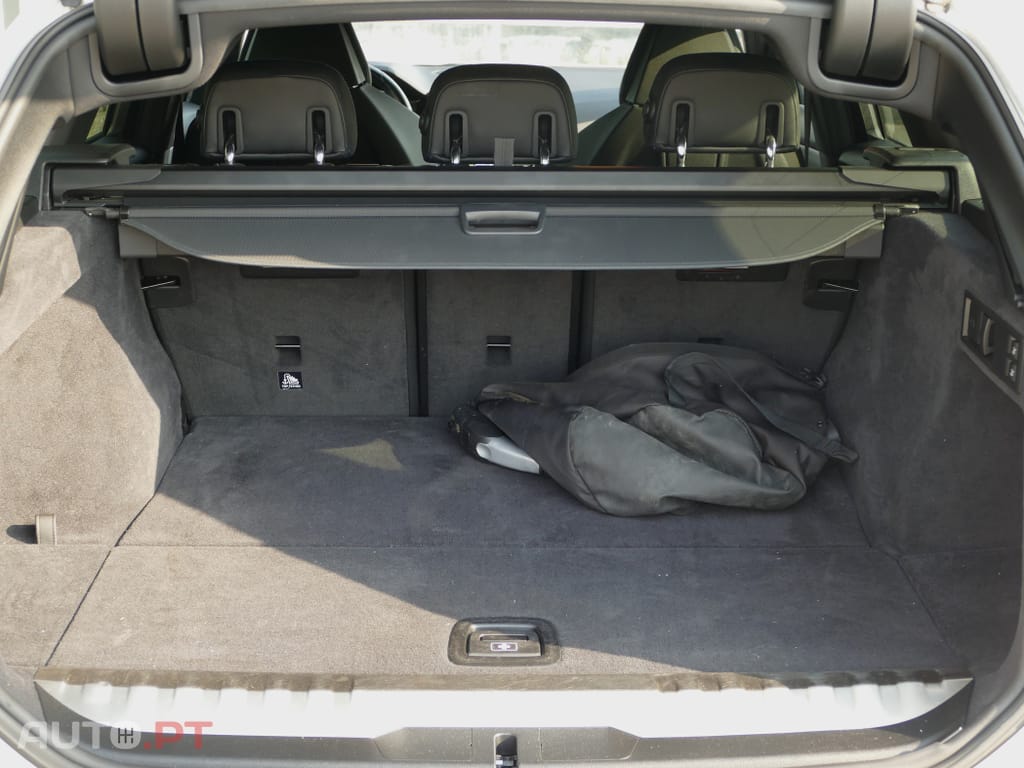 BMW 320 e Touring Pack M Auto
